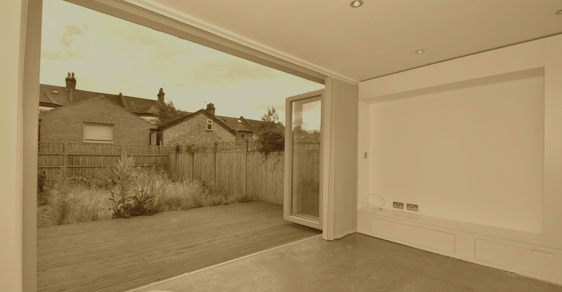 Slider, Glaziers in Esher, Claygate, KT10